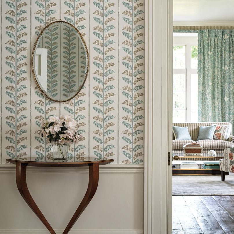 NINA CAMPBELL Tapete Plumier – NINA'S SIGNATURE COLLECTION-Tapeten-NINA CAMPBELL-TOJU Interior