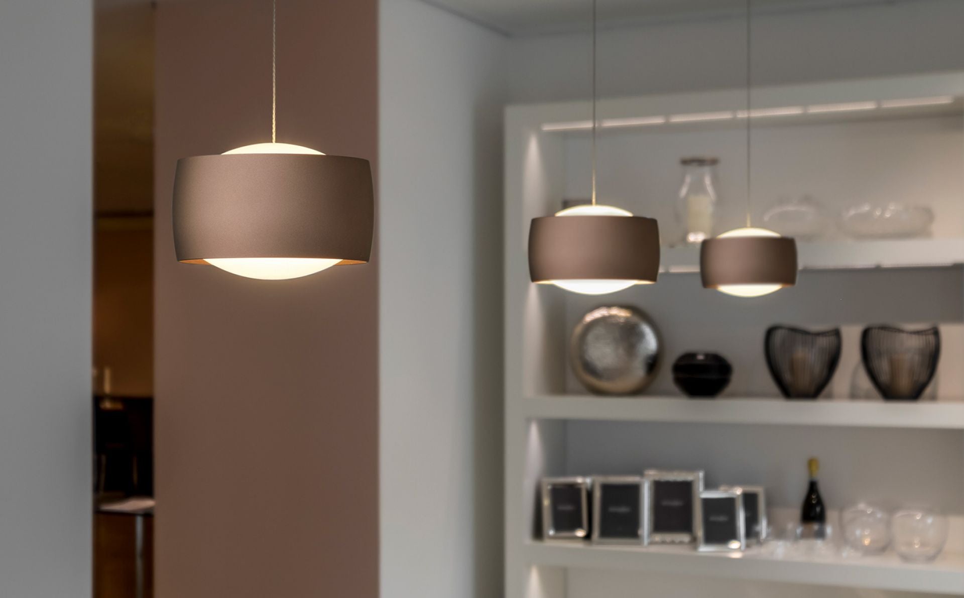 Oligo - Pendelleuchte Grace mit unsichtbarer Höhenverstellung 2 flammig-Pendelleuchte-Oligo--TOJU Interior