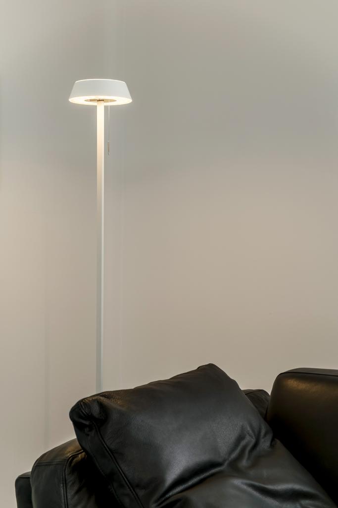 Oligo - Stehleuchte Glance-Stehleuchte-Oligo--TOJU Interior