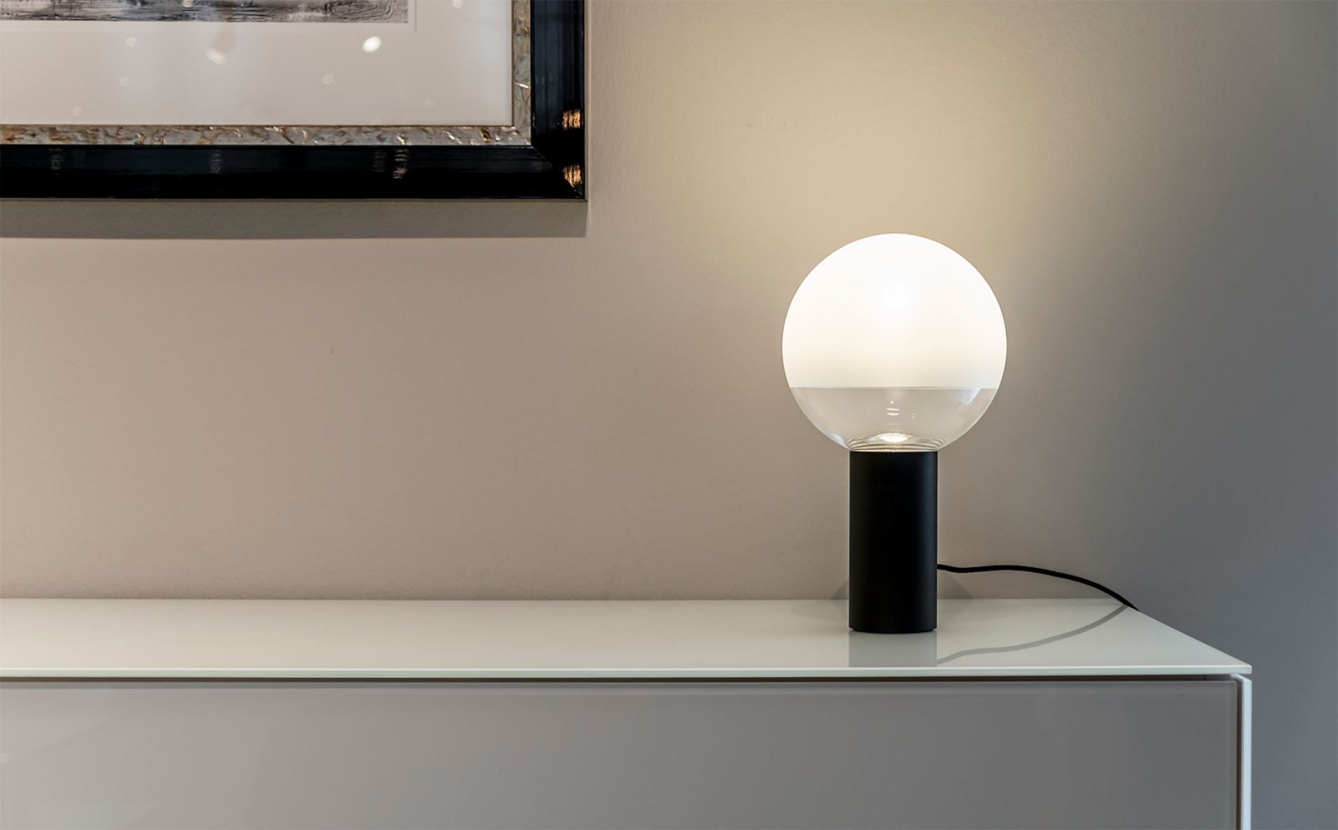 Oligo - Tischleuchte Kuula-Tischleuchte-Oligo--TOJU Interior