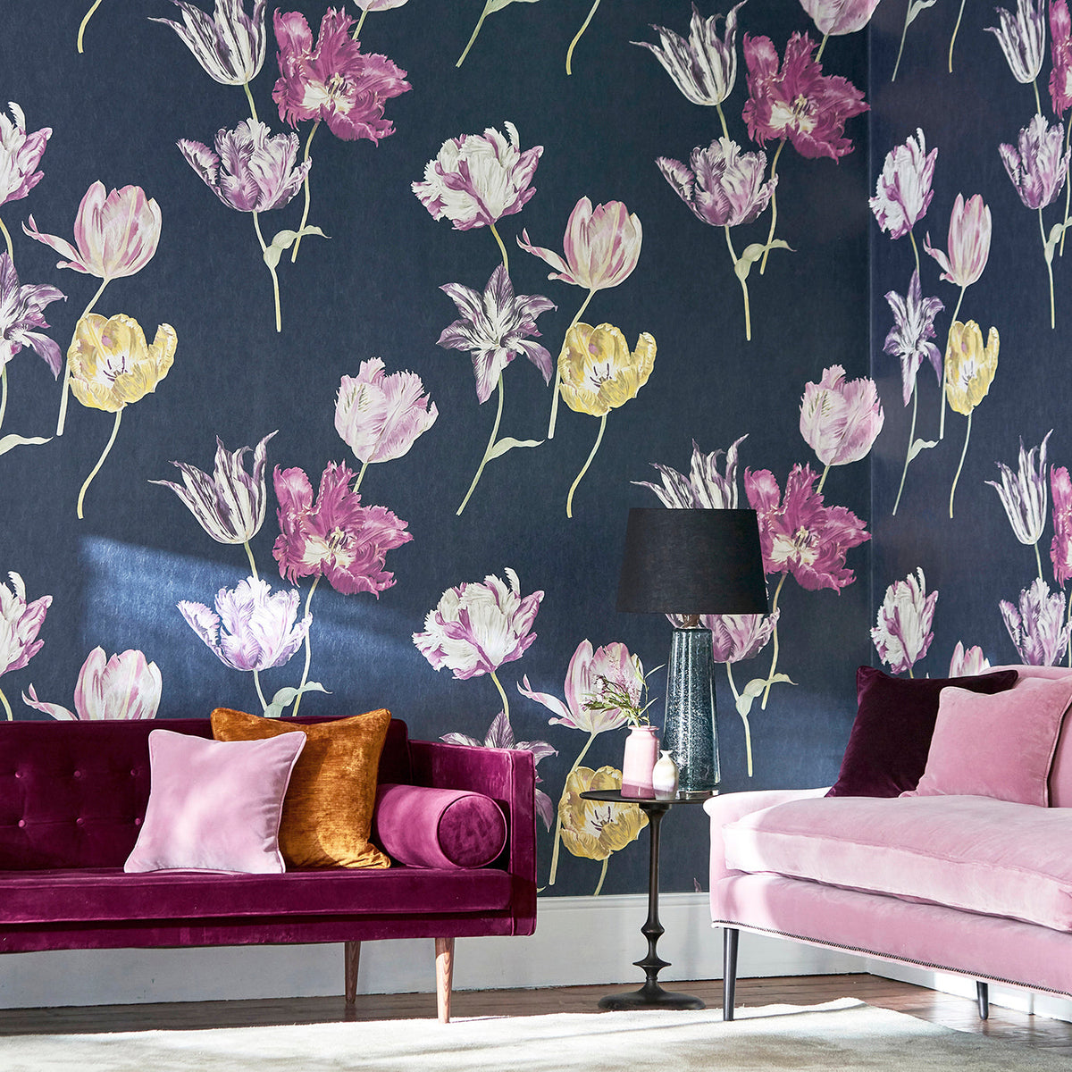 Sanderson - Tapete Tulipomania-Tapeten-Sanderson-TULIPOMANIA INK 216667-DGLW216667-Toju Interior