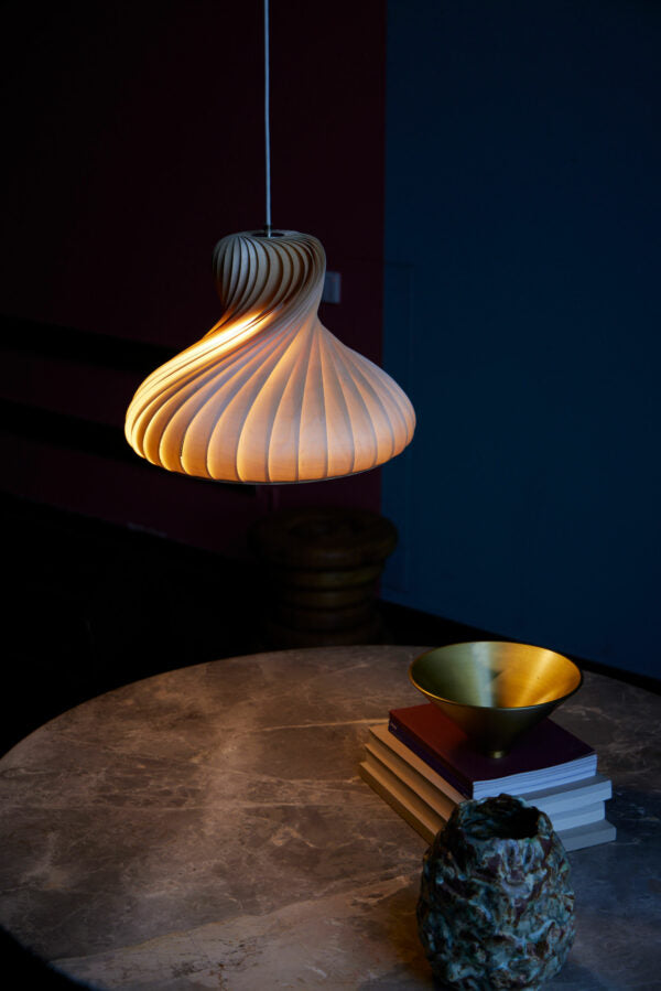 Tom Rossau - Pendelleuchte TR22-Pendelleuchte-Tom Rossau-TR22PK-Toju-Interior