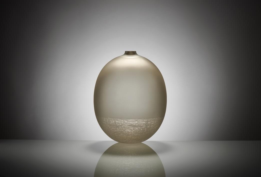 Anna Torfs - Kai Vase-Vase-Anna Torfs-Smoke-TOJU Interior