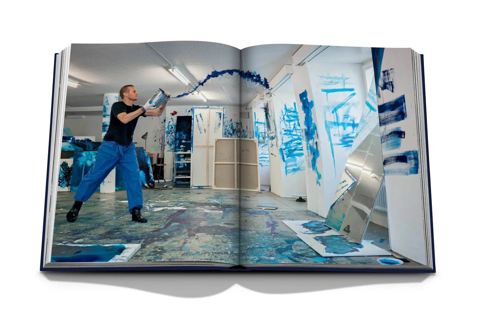 Assouline - Conor Mccreedy: Blue Sultan-Assouline-TOJU Interior