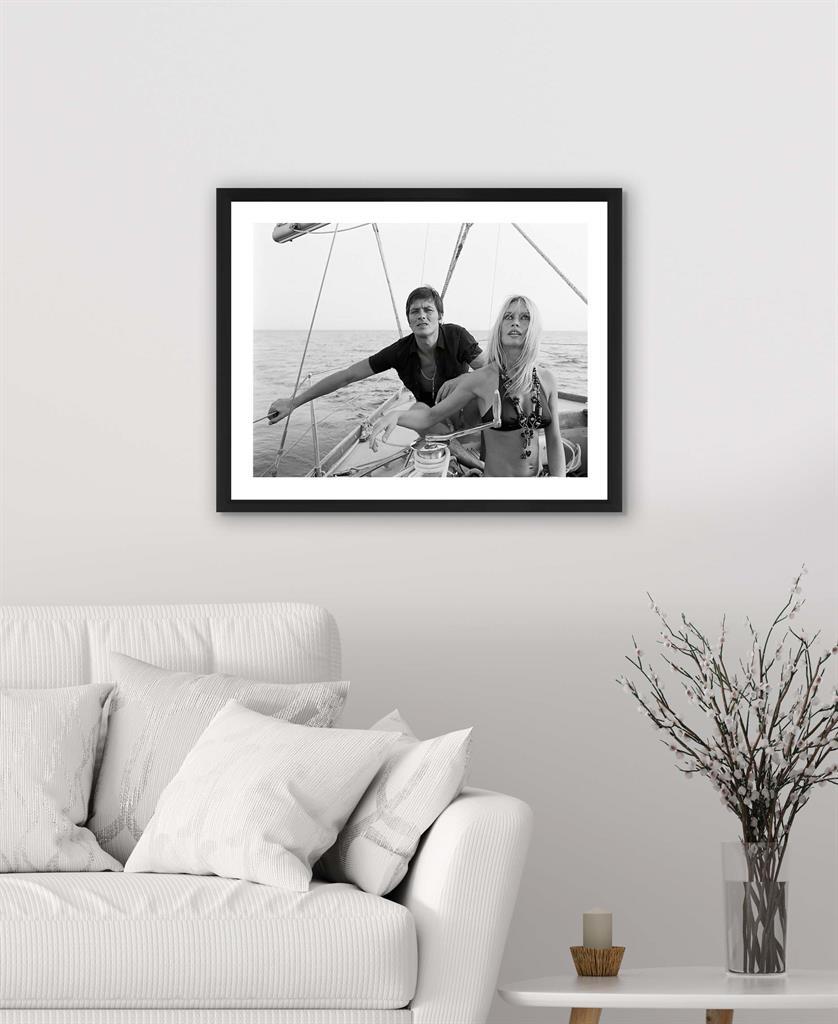 Brookpace Fine Art - Brigitte and Alain-Wandbild-Brookpace Lascelles-TOJU Interior