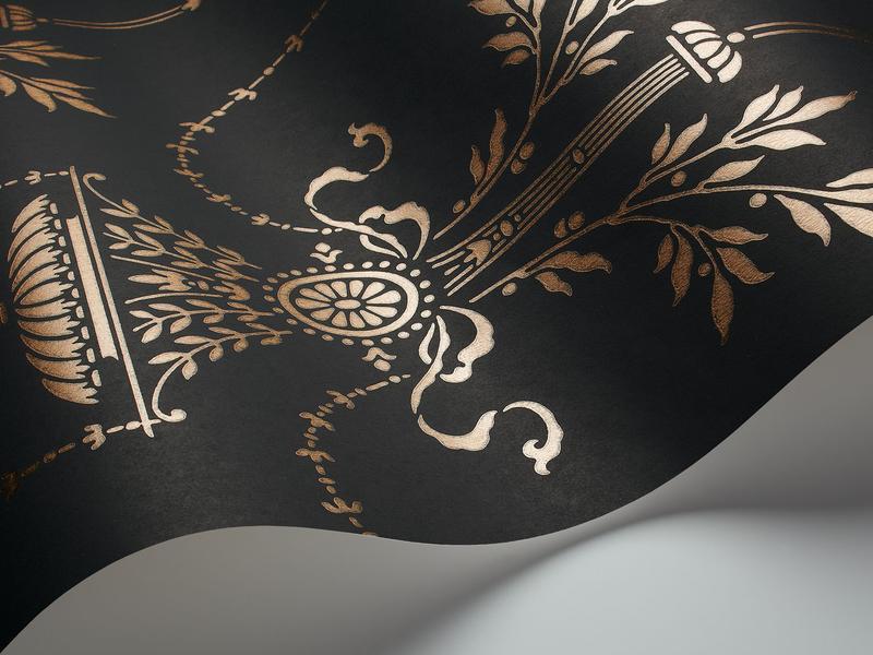 Cole and Son - Tapete Dorset Wallpaper-Tapeten-Cole & Son-Metallic Bronze on Black S88/7028-TOJU Interior