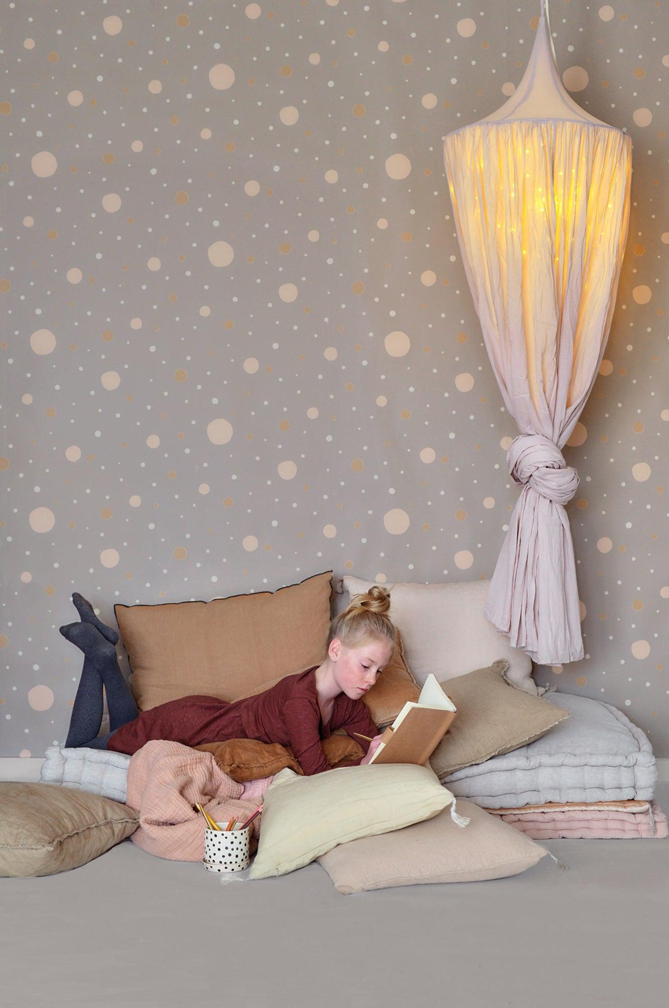 Majvillan - Tapete Confetti Mysterious Grey-Tapeten-Majvillan-TOJU Interior