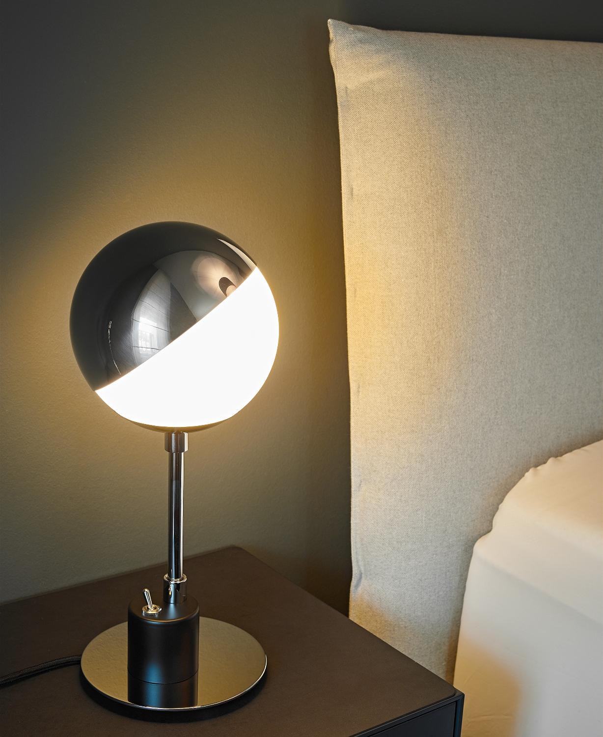 Tecnolumen - Bauhaus Tischleuchte mit Halbkugel SF 28-Tischleuchte-Tecnolumen-TOJU Interior -SF28