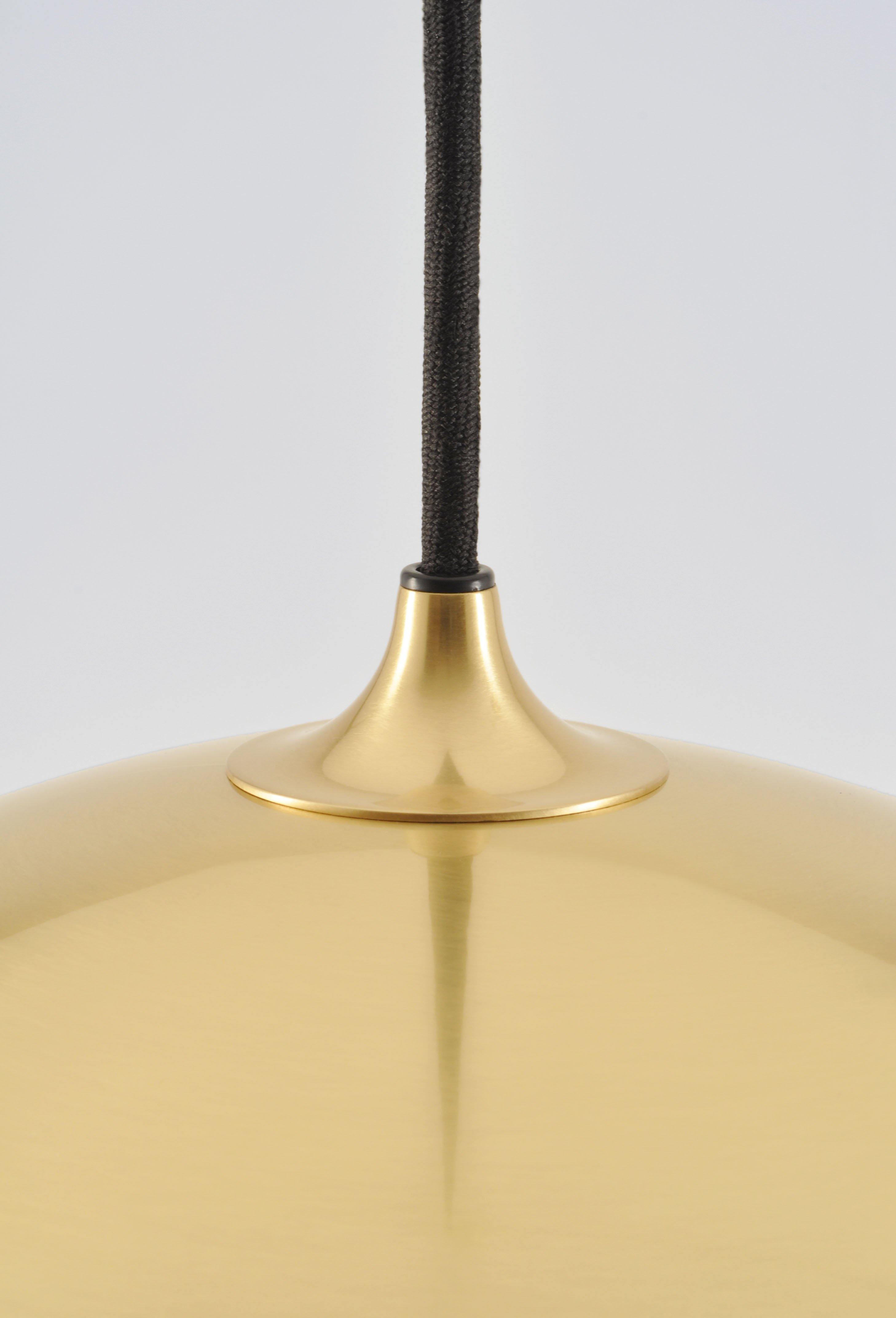 VS Manufaktur - DUOS 36 Pendelleuchte-Seitenzug-Leuchte-VS MANUFAKTUR vormals Florian Schulz-TOJU Interior