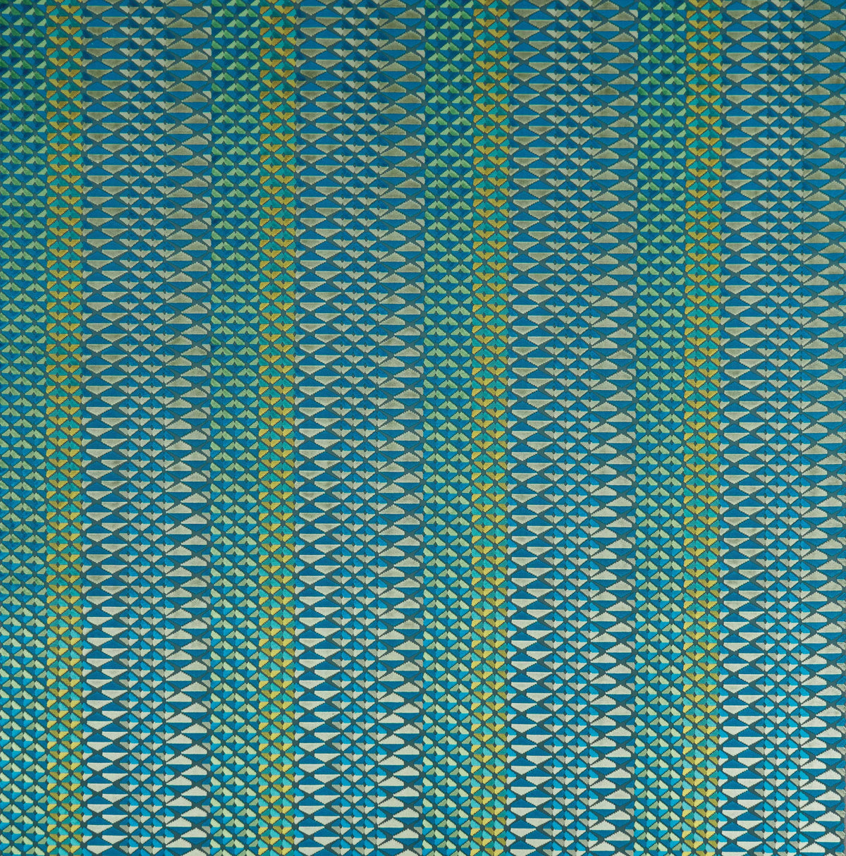Osborne & Little Smokey – Stoff – F7322-05