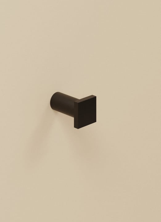 Cosmic Metric Haken – Schwarz matt