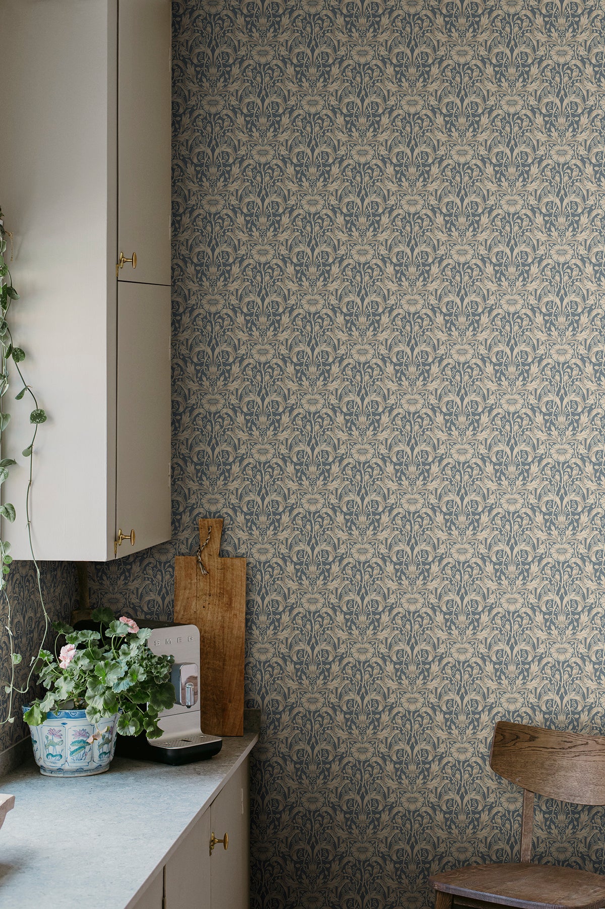Sandberg Emil Indigo Blue S10571 – Raumansicht