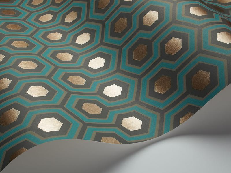 Cole and Son - Tapete Hicks Hexagon Wallpaper-Tapeten-Cole & Son-Teal & Metallic Bronze 95/3018-TOJU Interior