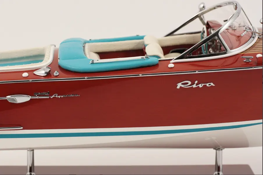 Kiade - Modellboot Riva Aquarama Special 58cm-Modellboot-Kiade-TOJU Interior