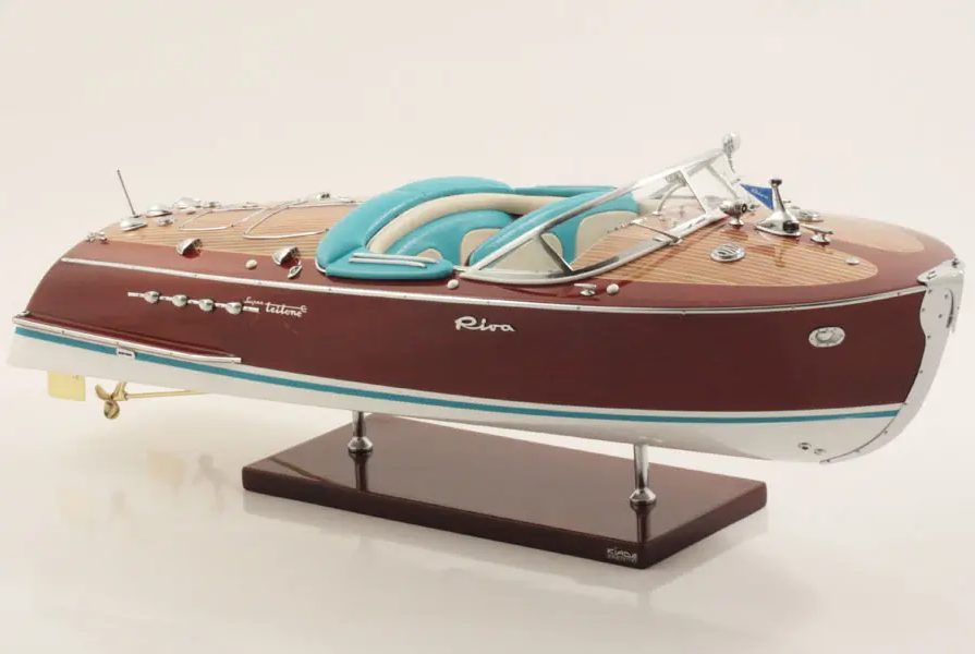 Kiade - Modellboot Riva Super Tritone 55cm-Modellboot-Kiade-TOJU Interior