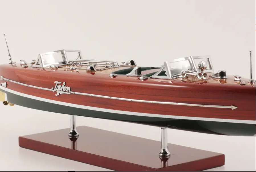 Kiade - Modellboot TAIFUN 50cm-Modellboot-Kiade-TOJU Interior